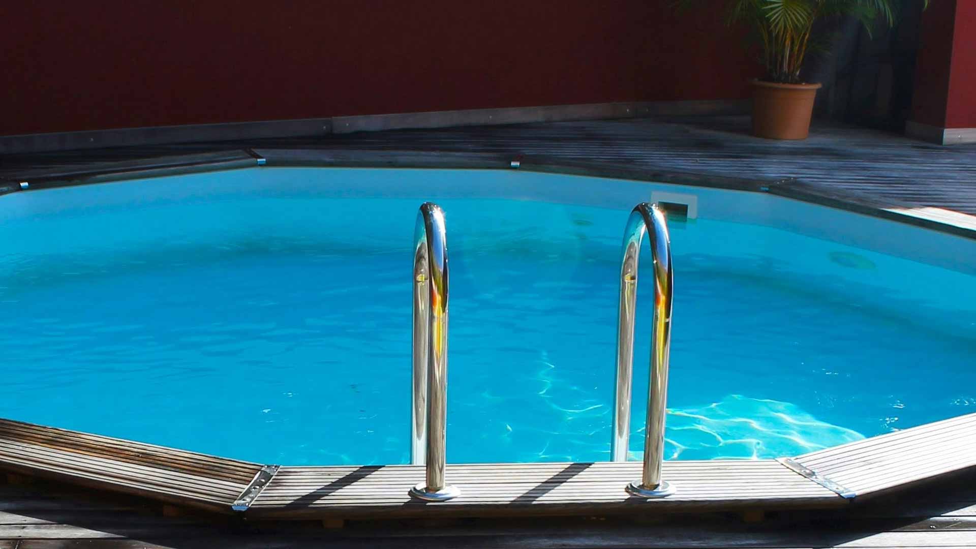 Opravy a renovace bazénů: Michal Vágner